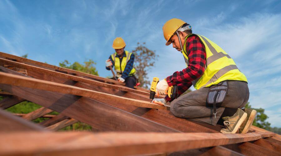 Expert Emergency Roof Repairs services in Wellsville, KS